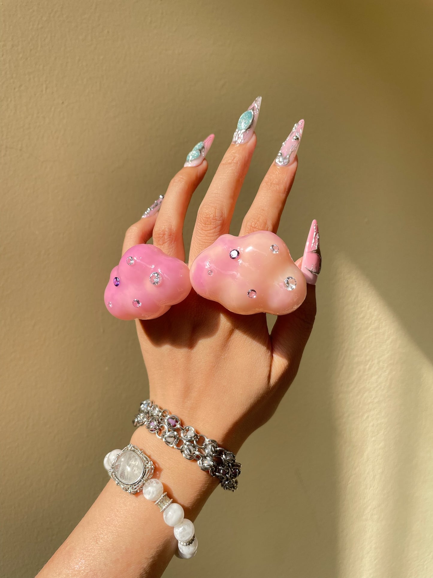 UV Cloud Ring by UNICOLOOM