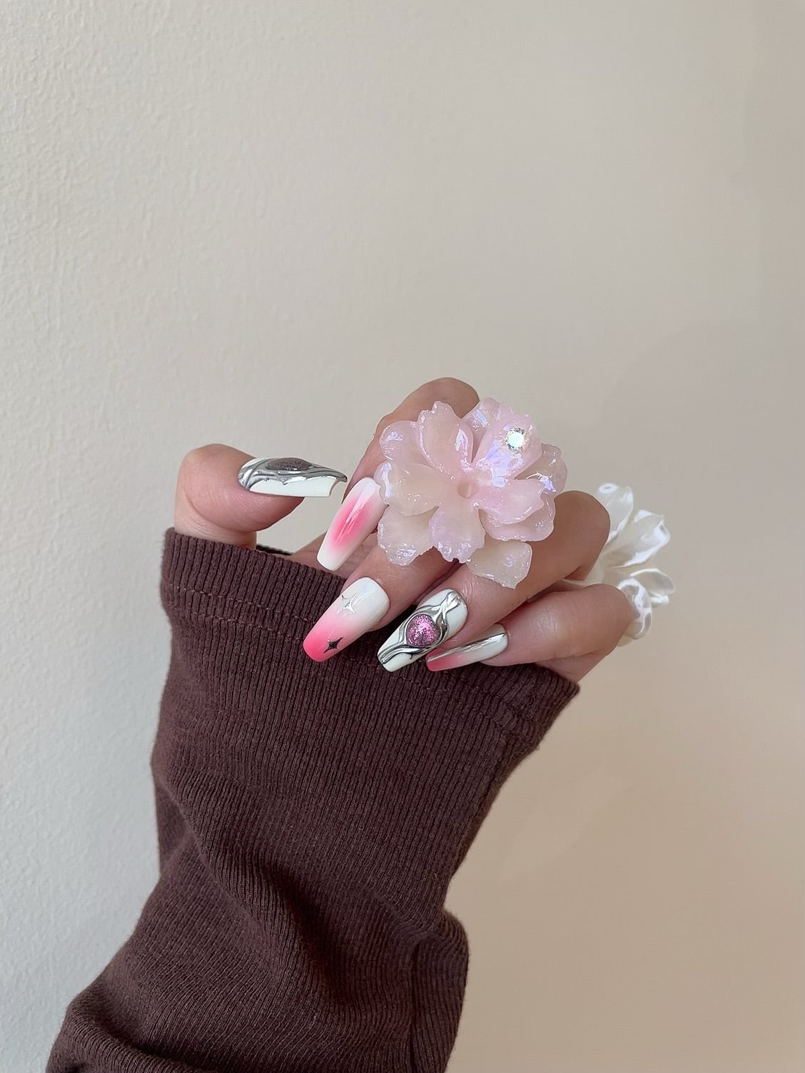 UV Sakura Ring product detail view 2