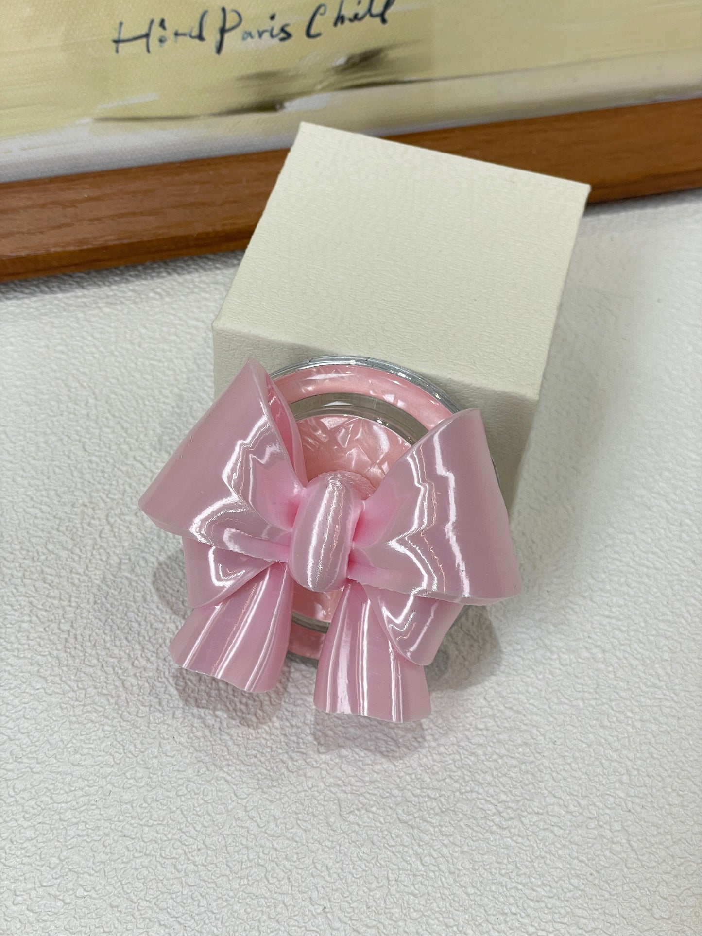 Silk Pink Bow Magnetic Phone Grip detail by UNICOLOOM
