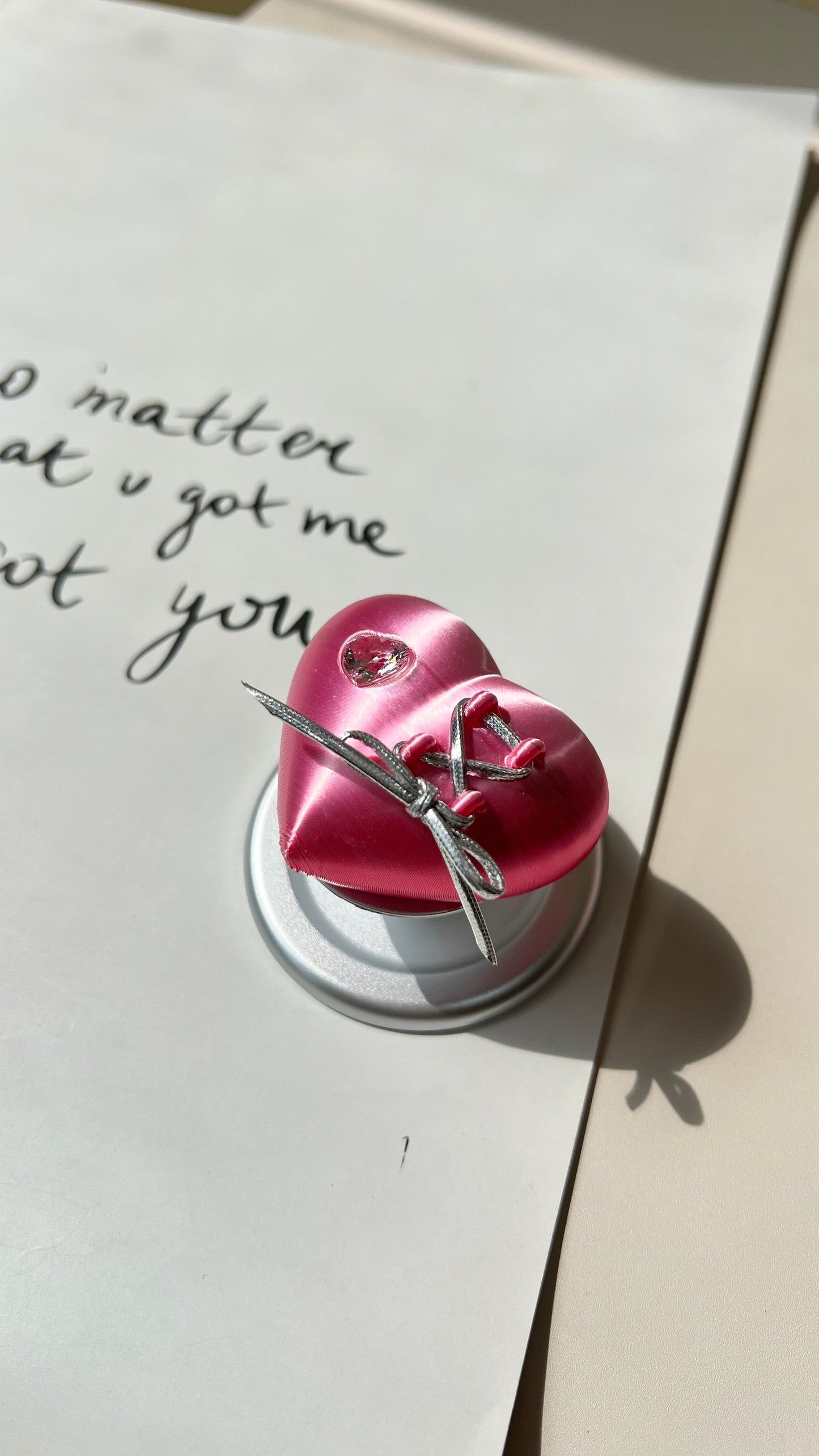 Rose metallic pink Mechanical Heart Magnetic Phone Grip detail with cubic zirconia