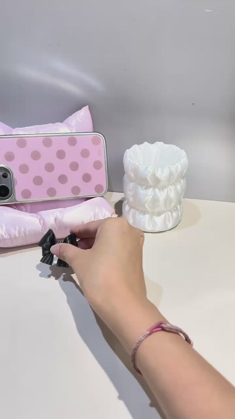 Ribbon Bow Ring making process
